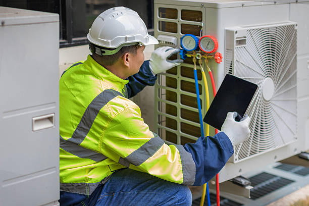 Professional Hvac technician working in Osteen, FL